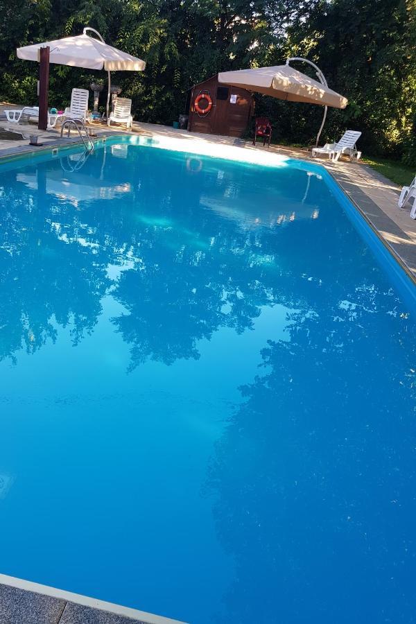 Sommer Panzio Balatonföldvár Εξωτερικό φωτογραφία