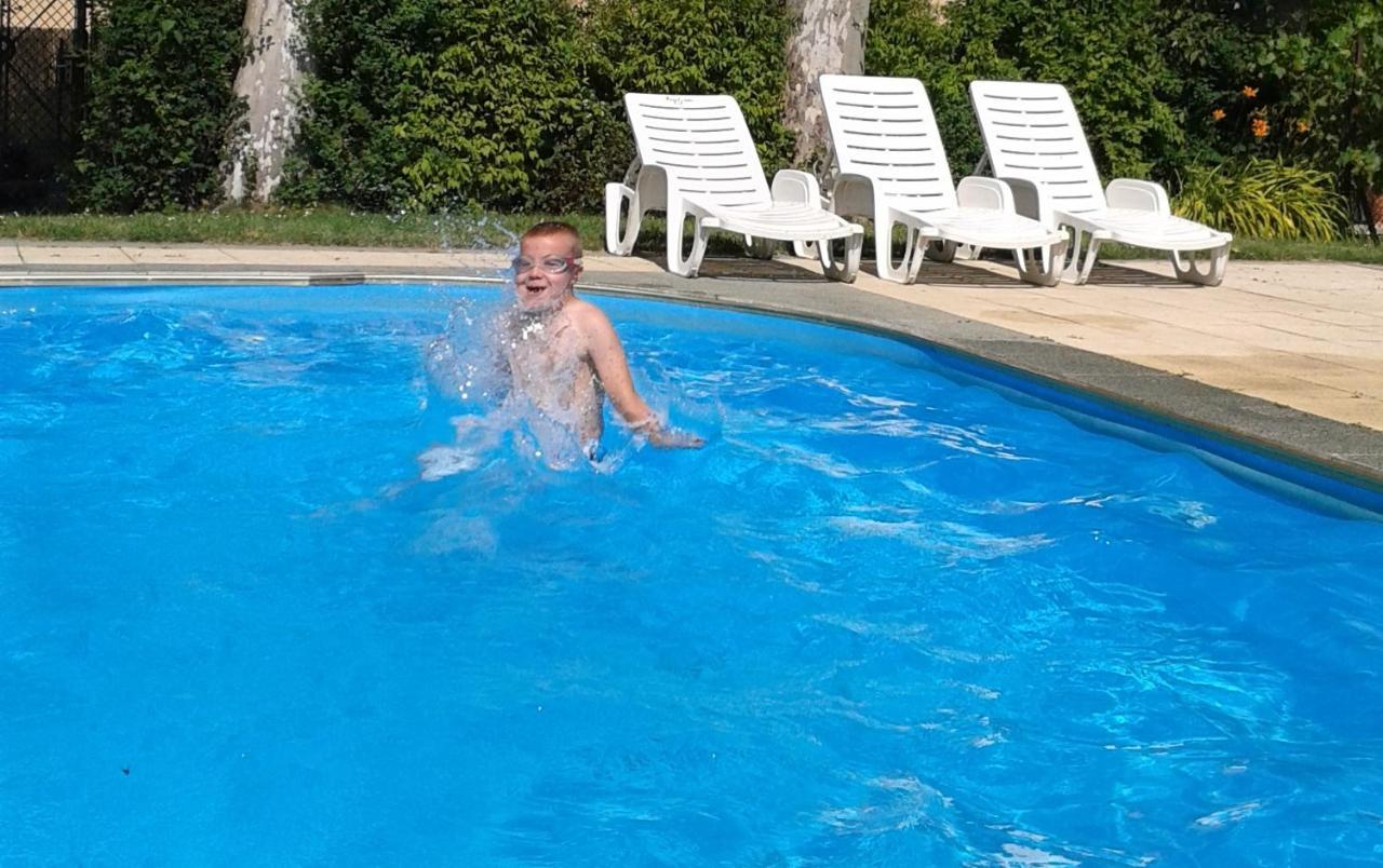 Sommer Panzio Balatonföldvár Εξωτερικό φωτογραφία